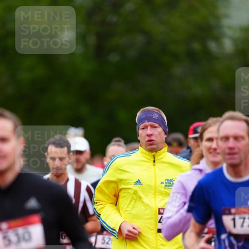 11.10.2026 - Bramfelder Halbmarathon 2026 LAZAROV Photography http://msf.ph/oto/10840114 11.10.2026 09:33:06 Laufen 830, 52, 36, 13, 20, 173 meine-sportfotos.de