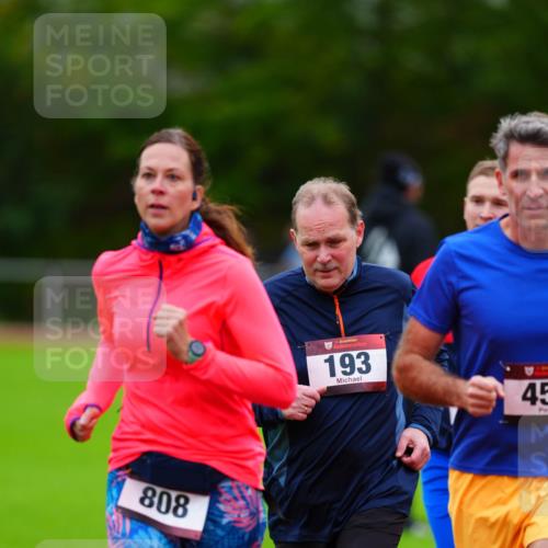 11.10.2026 - Bramfelder Halbmarathon 2026 LAZAROV Photography http://msf.ph/oto/10840144 11.10.2026 09:33:21 Laufen 808, 193, 45 meine-sportfotos.de