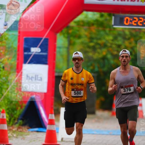 11.10.2026 - Bramfelder Halbmarathon 2026 LAZAROV Photography http://msf.ph/oto/10840301 11.10.2026 09:52:53 Laufen 4, 580, 0, 22, 376 meine-sportfotos.de