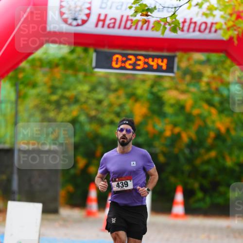 11.10.2026 - Bramfelder Halbmarathon 2026 LAZAROV Photography http://msf.ph/oto/10840338 11.10.2026 09:53:42 Laufen 0, 23, 44, 439 meine-sportfotos.de