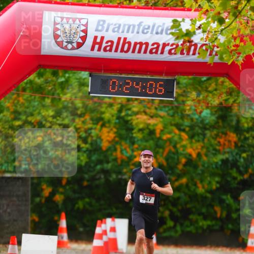 11.10.2026 - Bramfelder Halbmarathon 2026 LAZAROV Photography http://msf.ph/oto/10840343 11.10.2026 09:54:04 Laufen 10, 29, 06, 327 meine-sportfotos.de
