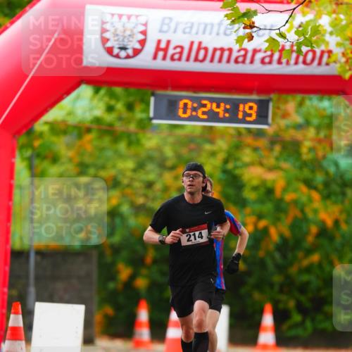 11.10.2026 - Bramfelder Halbmarathon 2026 LAZAROV Photography http://msf.ph/oto/10840369 11.10.2026 09:54:17 Laufen 0, 24, 19, 214 meine-sportfotos.de