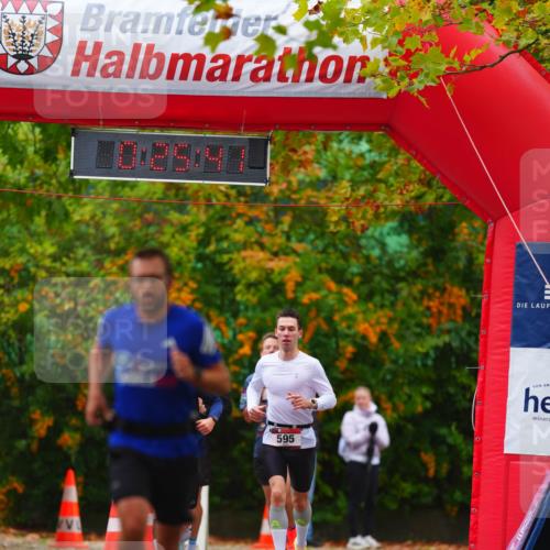 11.10.2026 - Bramfelder Halbmarathon 2026 LAZAROV Photography http://msf.ph/oto/10840421 11.10.2026 09:55:39 Laufen 595 meine-sportfotos.de