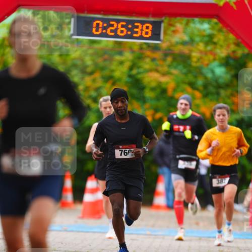 11.10.2026 - Bramfelder Halbmarathon 2026 LAZAROV Photography http://msf.ph/oto/10840500 11.10.2026 09:56:36 Laufen 0, 26, 38, 760, 38 meine-sportfotos.de