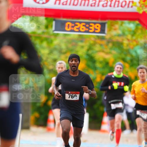 11.10.2026 - Bramfelder Halbmarathon 2026 LAZAROV Photography http://msf.ph/oto/10840504 11.10.2026 09:56:37 Laufen 0, 26, 39, 760 meine-sportfotos.de