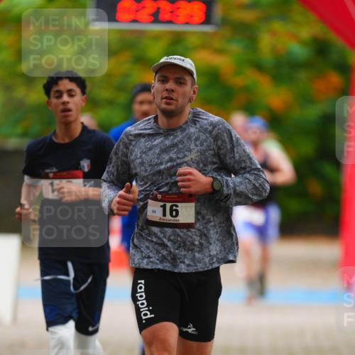 11.10.2026 - Bramfelder Halbmarathon 2026 LAZAROV Photography http://msf.ph/oto/10840592 11.10.2026 09:57:37 Laufen 82235, 64, 16 meine-sportfotos.de