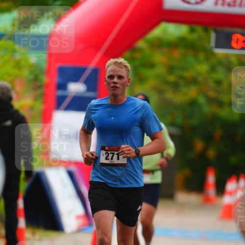 11.10.2026 - Bramfelder Halbmarathon 2026 LAZAROV Photography http://msf.ph/oto/10840613 11.10.2026 09:57:47 Laufen 271 meine-sportfotos.de