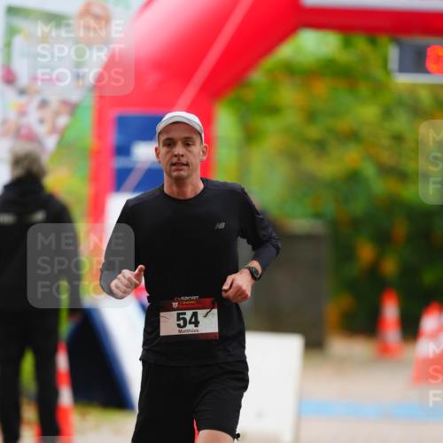 11.10.2026 - Bramfelder Halbmarathon 2026 LAZAROV Photography http://msf.ph/oto/10840651 11.10.2026 09:58:08 Laufen 54 meine-sportfotos.de