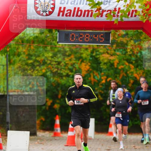 11.10.2026 - Bramfelder Halbmarathon 2026 LAZAROV Photography http://msf.ph/oto/10840672 11.10.2026 09:58:43 Laufen 0, 28, 45, 589, 240 meine-sportfotos.de