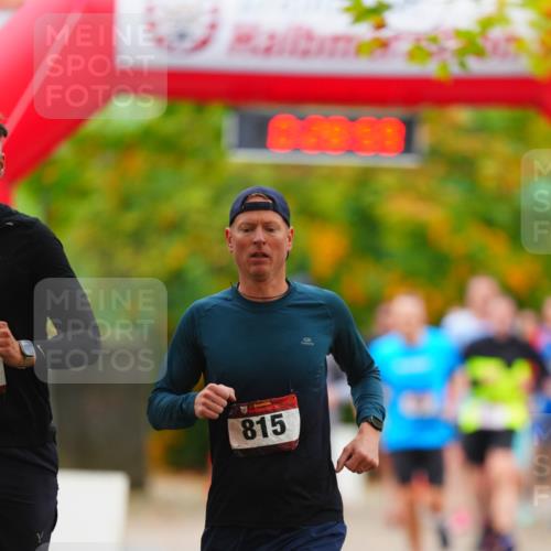 11.10.2026 - Bramfelder Halbmarathon 2026 LAZAROV Photography http://msf.ph/oto/10840715 11.10.2026 09:58:57 Laufen 815 meine-sportfotos.de