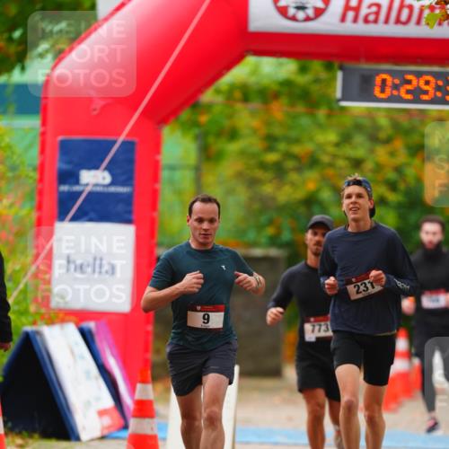 11.10.2026 - Bramfelder Halbmarathon 2026 LAZAROV Photography http://msf.ph/oto/10840777 11.10.2026 09:59:35 Laufen 8613, 0, 29, 9, 773, 231 meine-sportfotos.de
