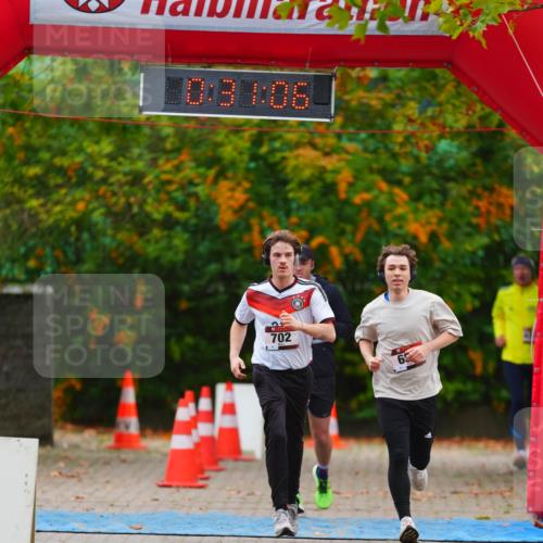 11.10.2026 - Bramfelder Halbmarathon 2026 LAZAROV Photography http://msf.ph/oto/10840865 11.10.2026 10:01:04 Laufen 00, 30, 06, 702 meine-sportfotos.de