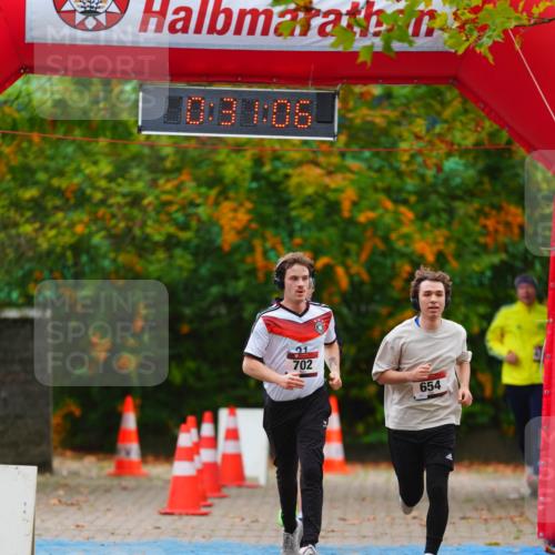 11.10.2026 - Bramfelder Halbmarathon 2026 LAZAROV Photography http://msf.ph/oto/10840867 11.10.2026 10:01:04 Laufen 21, 702, 654 meine-sportfotos.de