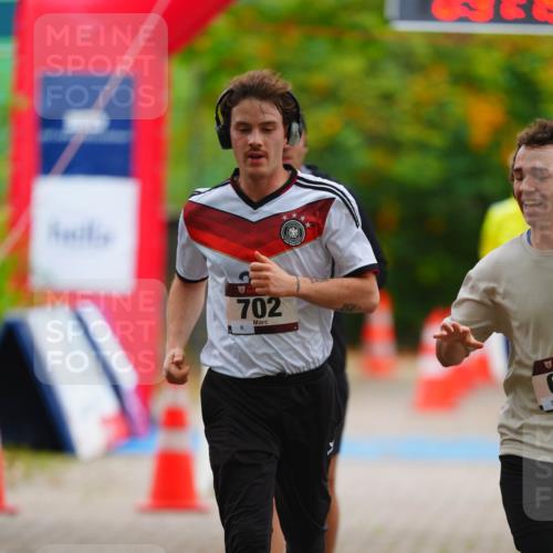 11.10.2026 - Bramfelder Halbmarathon 2026 LAZAROV Photography http://msf.ph/oto/10840881 11.10.2026 10:01:13 Laufen 702, 6 meine-sportfotos.de