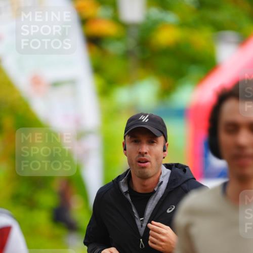 11.10.2026 - Bramfelder Halbmarathon 2026 LAZAROV Photography http://msf.ph/oto/10840886 11.10.2026 10:01:17 Laufen 35, 551, 42, 65 meine-sportfotos.de