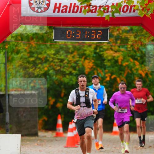 11.10.2026 - Bramfelder Halbmarathon 2026 LAZAROV Photography http://msf.ph/oto/10840909 11.10.2026 10:01:30 Laufen 10, 30, 32, 460 meine-sportfotos.de
