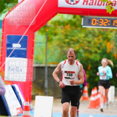11.10.2026 - Bramfelder Halbmarathon 2026 LAZAROV Photography http://msf.ph/oto/10840978 11.10.2026 10:02:17 Laufen 788, 245, 0, 32, 19 meine-sportfotos.de