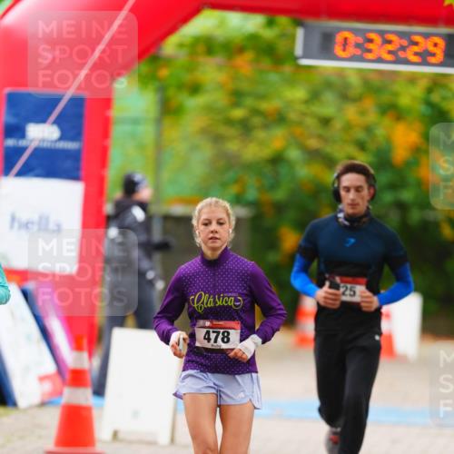 11.10.2026 - Bramfelder Halbmarathon 2026 LAZAROV Photography http://msf.ph/oto/10840988 11.10.2026 10:02:27 Laufen 0, 32, 29, 478, 25 meine-sportfotos.de