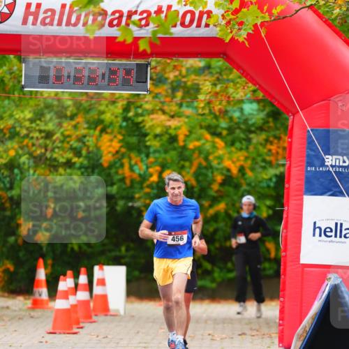 11.10.2026 - Bramfelder Halbmarathon 2026 LAZAROV Photography http://msf.ph/oto/10841063 11.10.2026 10:03:32 Laufen 456 meine-sportfotos.de