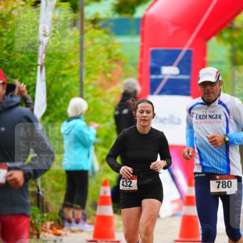 11.10.2026 - Bramfelder Halbmarathon 2026 LAZAROV Photography http://msf.ph/oto/10841090 11.10.2026 10:03:53 Laufen 432, 780 meine-sportfotos.de