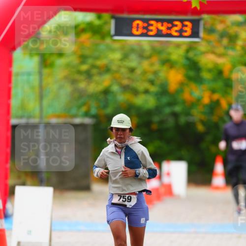 11.10.2026 - Bramfelder Halbmarathon 2026 LAZAROV Photography http://msf.ph/oto/10841133 11.10.2026 10:04:21 Laufen 0, 34, 23, 759 meine-sportfotos.de