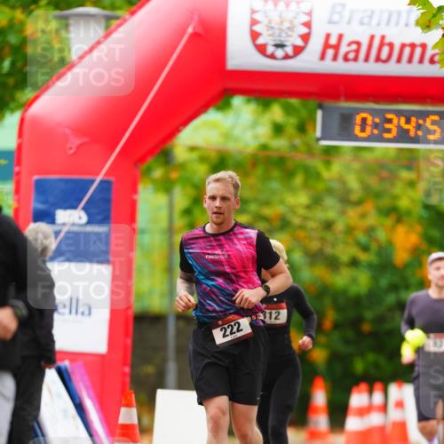 11.10.2026 - Bramfelder Halbmarathon 2026 LAZAROV Photography http://msf.ph/oto/10841180 11.10.2026 10:04:49 Laufen 222, 12, 0, 34, 5 meine-sportfotos.de