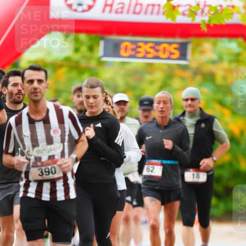 11.10.2026 - Bramfelder Halbmarathon 2026 LAZAROV Photography http://msf.ph/oto/10841214 11.10.2026 10:05:03 Laufen 390, 0, 35, 05, 62, 18 meine-sportfotos.de