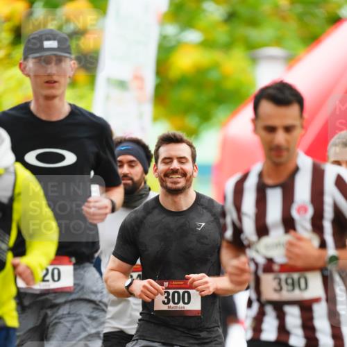 11.10.2026 - Bramfelder Halbmarathon 2026 LAZAROV Photography http://msf.ph/oto/10841220 11.10.2026 10:05:06 Laufen 7, 20, 35, 300, 390, 999 meine-sportfotos.de