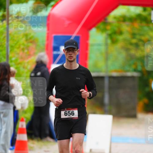 11.10.2026 - Bramfelder Halbmarathon 2026 LAZAROV Photography http://msf.ph/oto/10841330 11.10.2026 10:06:20 Laufen 656 meine-sportfotos.de