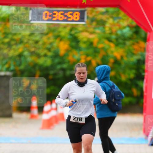11.10.2026 - Bramfelder Halbmarathon 2026 LAZAROV Photography http://msf.ph/oto/10841368 11.10.2026 10:06:56 Laufen 0, 36, 58, 278, 20 meine-sportfotos.de