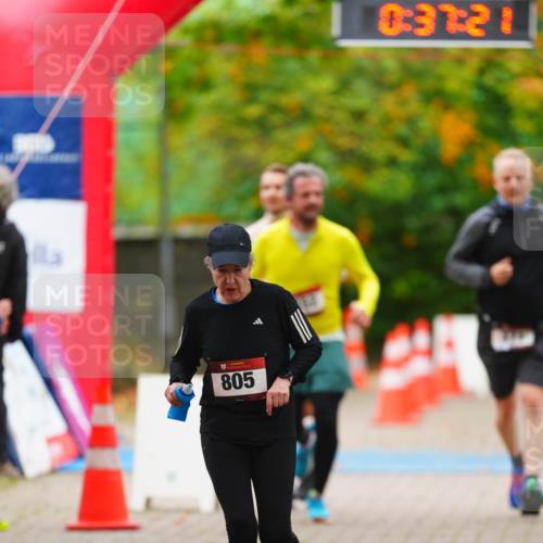11.10.2026 - Bramfelder Halbmarathon 2026 LAZAROV Photography http://msf.ph/oto/10841375 11.10.2026 10:07:19 Laufen 805, 122601 meine-sportfotos.de