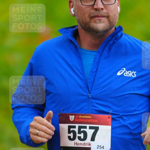 11.10.2026 - Bramfelder Halbmarathon 2026 LAZAROV Photography http://msf.ph/oto/10841418 11.10.2026 10:08:18 Laufen 35, 557, 254 meine-sportfotos.de