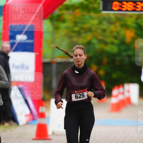 11.10.2026 - Bramfelder Halbmarathon 2026 LAZAROV Photography http://msf.ph/oto/10841447 11.10.2026 10:08:33 Laufen 21, 625, 0, 38, 3 meine-sportfotos.de