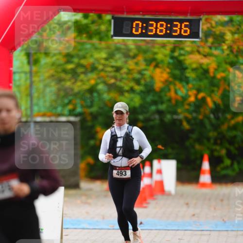 11.10.2026 - Bramfelder Halbmarathon 2026 LAZAROV Photography http://msf.ph/oto/10841453 11.10.2026 10:08:34 Laufen 80, 38, 36, 493 meine-sportfotos.de