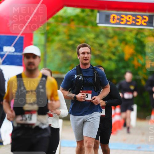 11.10.2026 - Bramfelder Halbmarathon 2026 LAZAROV Photography http://msf.ph/oto/10841486 11.10.2026 10:09:30 Laufen 359, 51, 0, 39, 32 meine-sportfotos.de