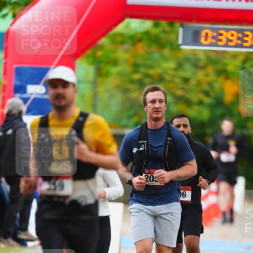 11.10.2026 - Bramfelder Halbmarathon 2026 LAZAROV Photography http://msf.ph/oto/10841487 11.10.2026 10:09:30 Laufen 9, 20, 96, 0, 39, 3 meine-sportfotos.de