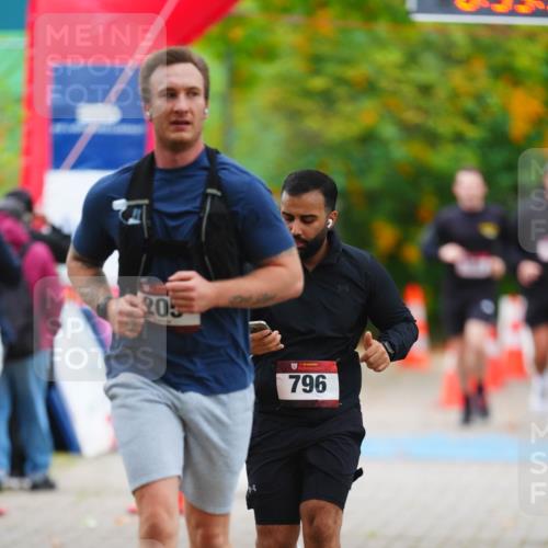 11.10.2026 - Bramfelder Halbmarathon 2026 LAZAROV Photography http://msf.ph/oto/10841495 11.10.2026 10:09:33 Laufen 205, 796 meine-sportfotos.de