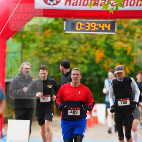 11.10.2026 - Bramfelder Halbmarathon 2026 LAZAROV Photography http://msf.ph/oto/10841510 11.10.2026 10:09:42 Laufen 0, 39, 44, 708, 5, 22, 409, 768 meine-sportfotos.de