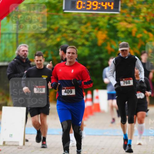 11.10.2026 - Bramfelder Halbmarathon 2026 LAZAROV Photography http://msf.ph/oto/10841511 11.10.2026 10:09:42 Laufen 708, 22, 409, 5, 0, 39, 44, 768 meine-sportfotos.de