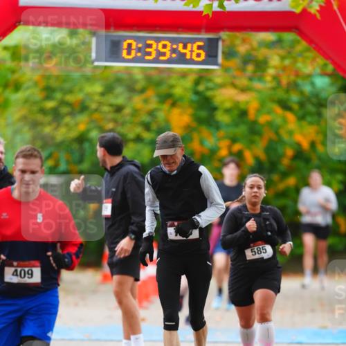 11.10.2026 - Bramfelder Halbmarathon 2026 LAZAROV Photography http://msf.ph/oto/10841517 11.10.2026 10:09:44 Laufen 0, 39, 46, 409, 585 meine-sportfotos.de