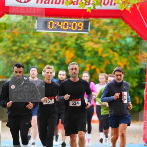 11.10.2026 - Bramfelder Halbmarathon 2026 LAZAROV Photography http://msf.ph/oto/10841545 11.10.2026 10:10:07 Laufen 357, 534, 0, 40, 09, 151 meine-sportfotos.de