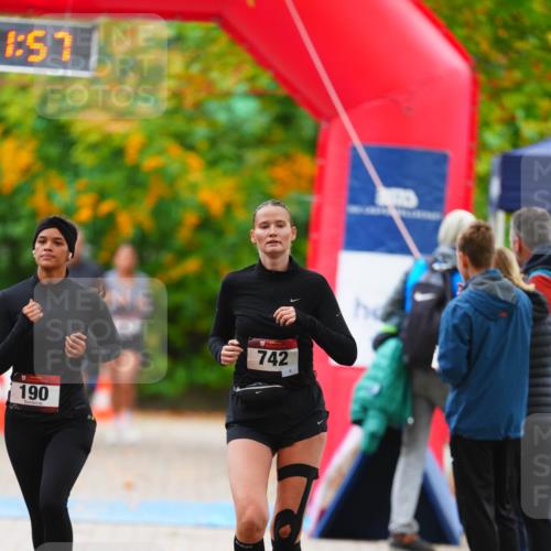 11.10.2026 - Bramfelder Halbmarathon 2026 LAZAROV Photography http://msf.ph/oto/10841647 11.10.2026 10:11:55 Laufen 7, 190, 742 meine-sportfotos.de