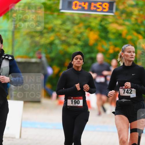 11.10.2026 - Bramfelder Halbmarathon 2026 LAZAROV Photography http://msf.ph/oto/10841653 11.10.2026 10:11:57 Laufen 0, 41, 59, 190, 742, 3 meine-sportfotos.de
