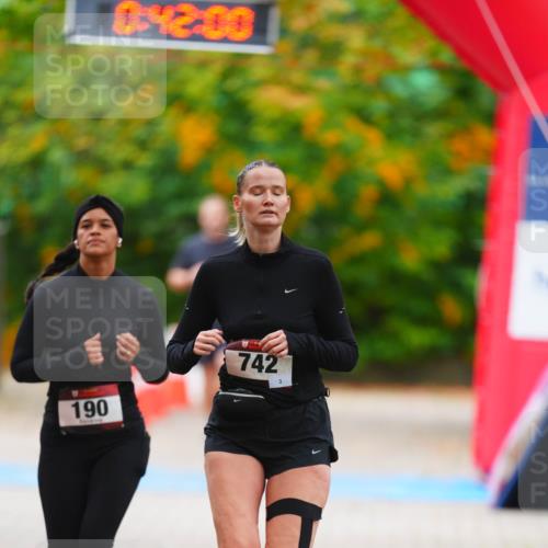 11.10.2026 - Bramfelder Halbmarathon 2026 LAZAROV Photography http://msf.ph/oto/10841655 11.10.2026 10:11:58 Laufen 0, 42, 00, 190, 742 meine-sportfotos.de