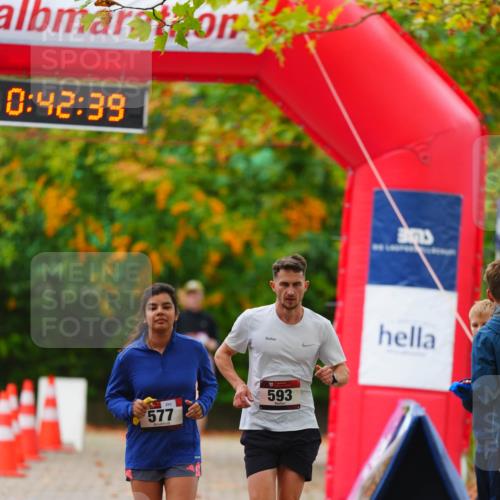 11.10.2026 - Bramfelder Halbmarathon 2026 LAZAROV Photography http://msf.ph/oto/10841711 11.10.2026 10:12:37 Laufen 0, 42, 39, 293, 577, 593 meine-sportfotos.de