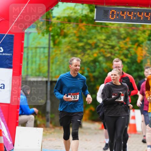11.10.2026 - Bramfelder Halbmarathon 2026 LAZAROV Photography http://msf.ph/oto/10841828 11.10.2026 10:14:42 Laufen 10, 49, 49, 132, 05 meine-sportfotos.de