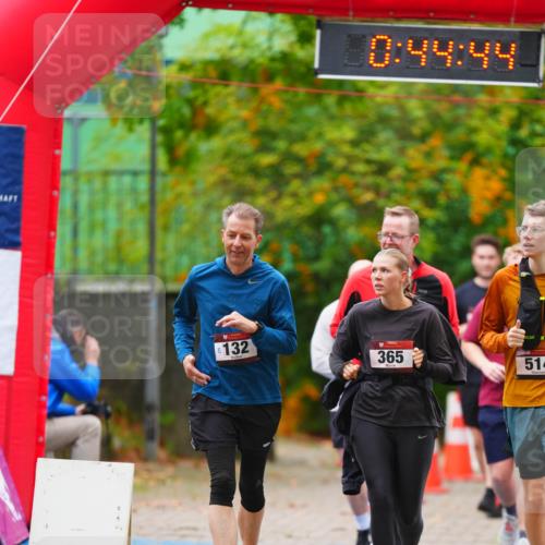 11.10.2026 - Bramfelder Halbmarathon 2026 LAZAROV Photography http://msf.ph/oto/10841830 11.10.2026 10:14:42 Laufen 0, 44, 44, 132, 365, 514 meine-sportfotos.de