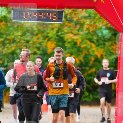 11.10.2026 - Bramfelder Halbmarathon 2026 LAZAROV Photography http://msf.ph/oto/10841832 11.10.2026 10:14:43 Laufen 0, 44, 45, 514, 65, 35 meine-sportfotos.de