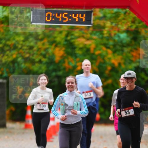 11.10.2026 - Bramfelder Halbmarathon 2026 LAZAROV Photography http://msf.ph/oto/10841882 11.10.2026 10:15:42 Laufen 10, 45, 44, 590, 613, 53, 8 meine-sportfotos.de