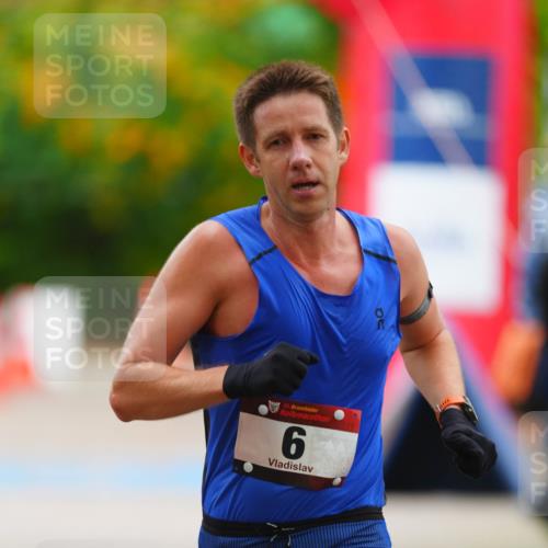 11.10.2026 - Bramfelder Halbmarathon 2026 LAZAROV Photography http://msf.ph/oto/10841907 11.10.2026 10:15:56 Laufen 6 meine-sportfotos.de